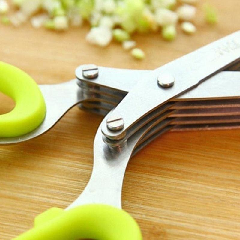 Essential kitchen cutting tool - Fajar eMART